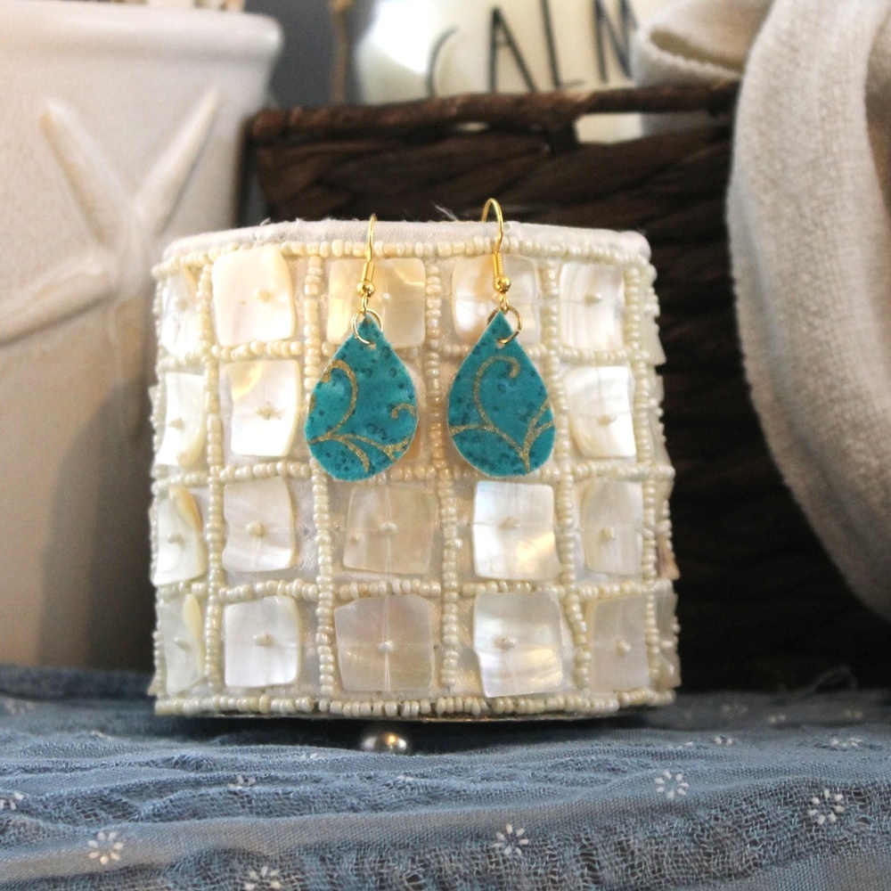 Small teardrop earrings with blue and copper